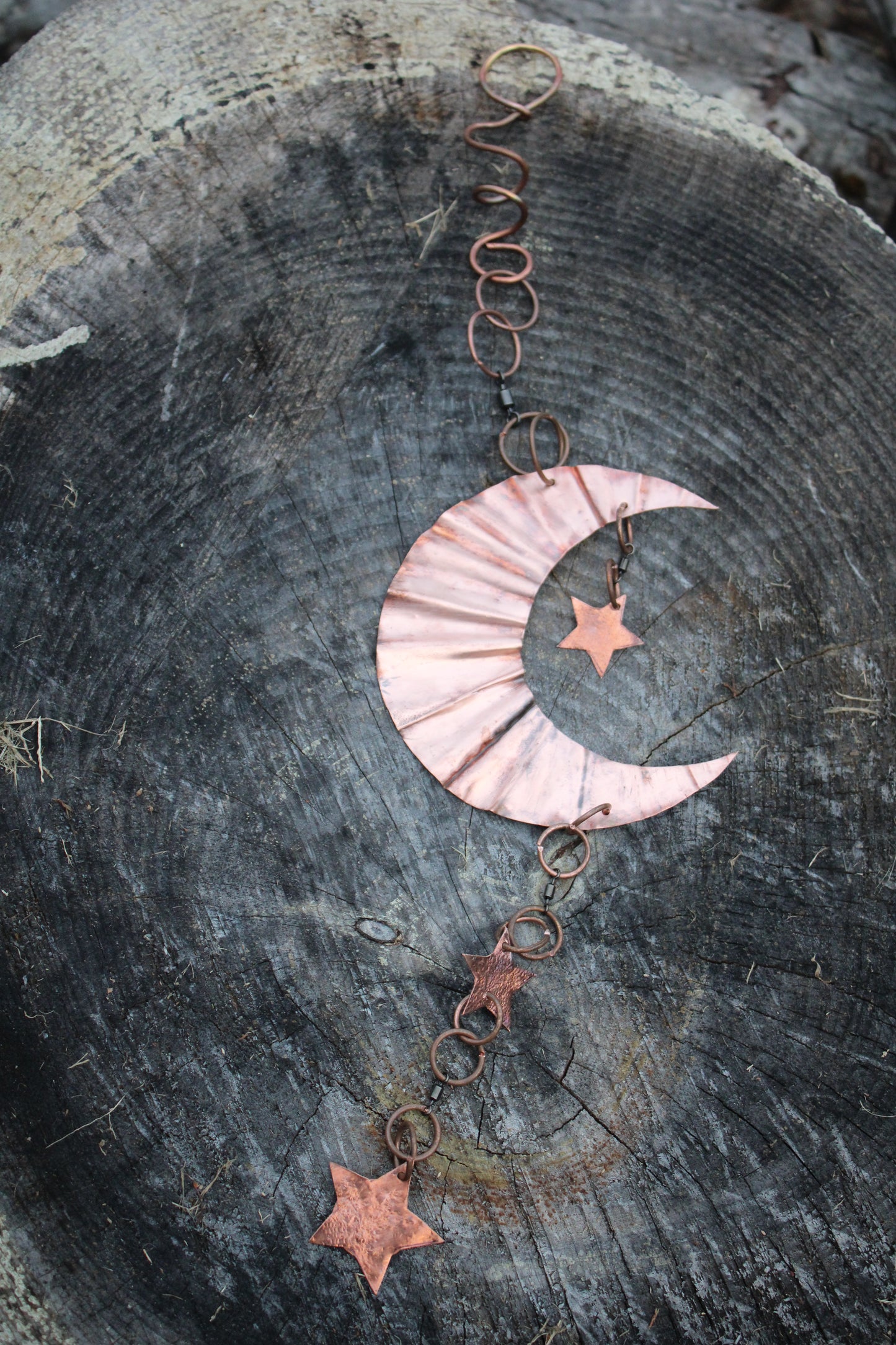 Crescent Moon with 3 Stars Copper Wind Spinner